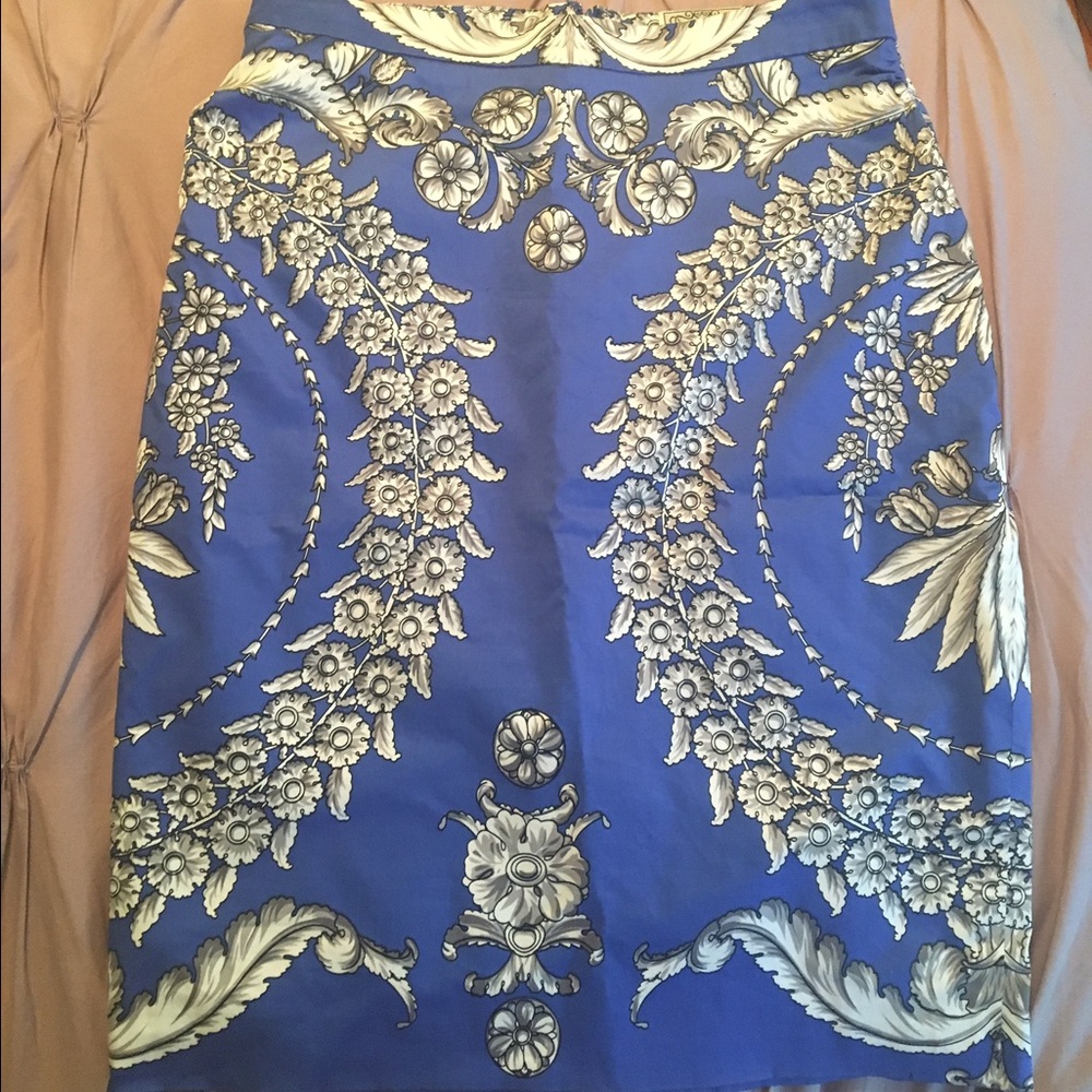 Anthropologie Baraschi Blue and White Floral Pencil Skirt